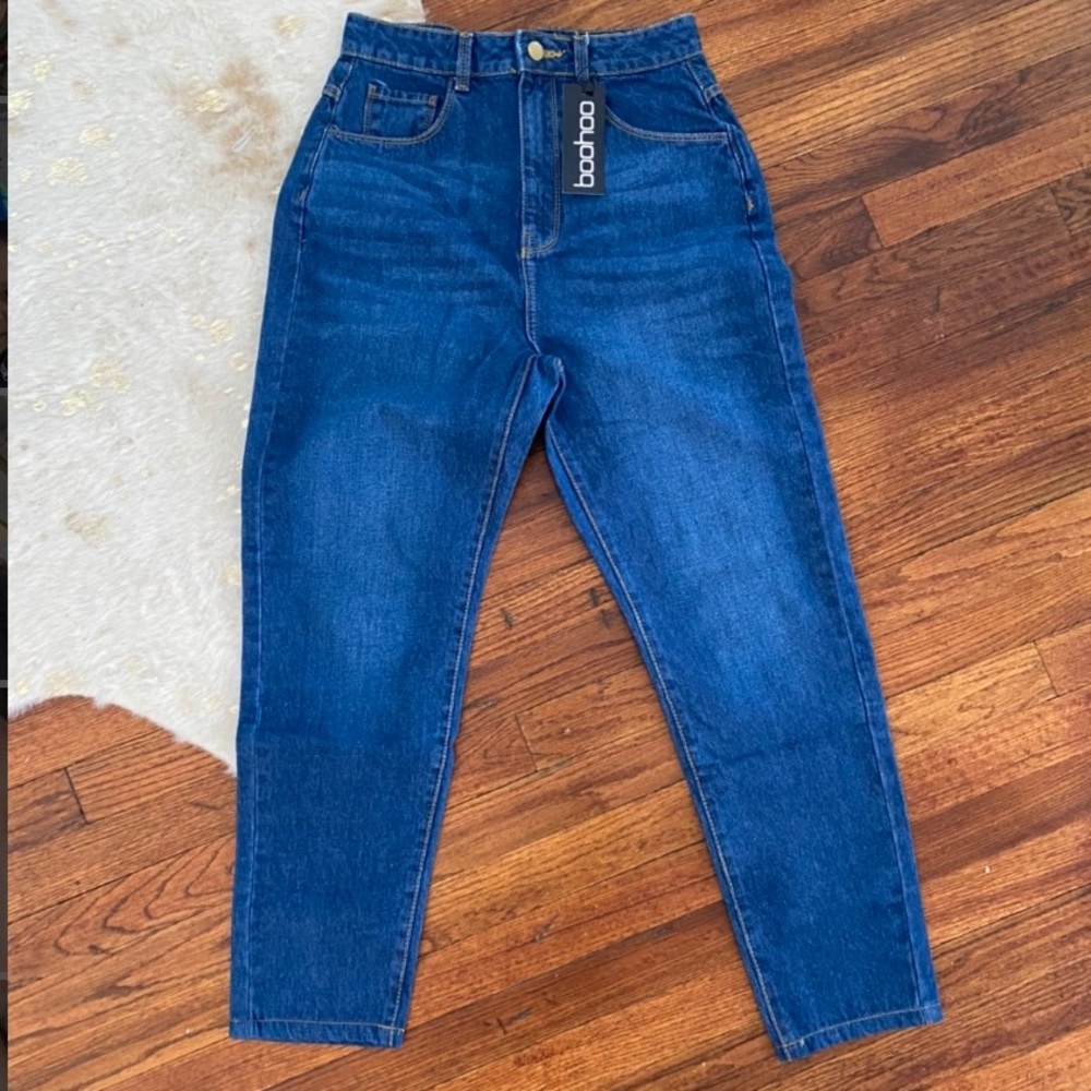 Boohoo High Waist Mom Jean